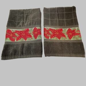 Christmas Holiday Poinsettia Textured Hand Towel Cotton Set of‎ 2 Guest Towels